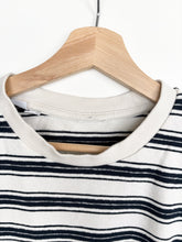 Load image into Gallery viewer, Striped T-shirt (M)