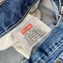 Load image into Gallery viewer, Wrangler Jeans W36 L32