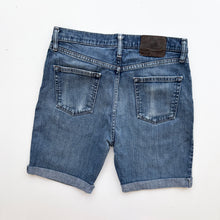 Load image into Gallery viewer, Wrangler Denim Shorts W31