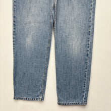 Load image into Gallery viewer, Levi’s 550 W34 L32