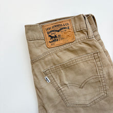 Load image into Gallery viewer, Levi’s 513 Cords W28 L32