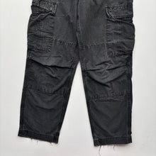 Load image into Gallery viewer, Carhartt Cargos W30 L32