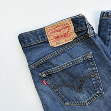 Load image into Gallery viewer, Levi’s 501 W33 L30