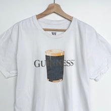 Load image into Gallery viewer, Guinness T-shirt (M)
