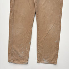 Load image into Gallery viewer, Wrangler Carpenter Jeans W32 L32