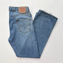 Load image into Gallery viewer, Levi’s 559 Jeans W36 L34