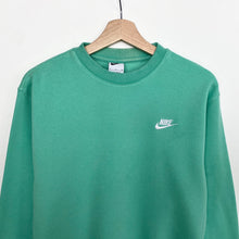 Load image into Gallery viewer, Nike Sweatshirt (S)