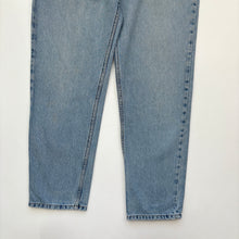 Load image into Gallery viewer, 90s Calvin Klein Jeans W31 L30
