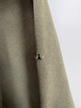 Load image into Gallery viewer, 90s Timberland Sweatshirt (L)