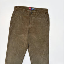 Load image into Gallery viewer, 90s Chaps Jumbo Cords W31 L32
