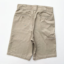 Load image into Gallery viewer, Dickies Shorts W28