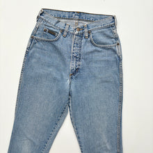 Load image into Gallery viewer, Wrangler Jeans W26 L30