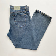 Load image into Gallery viewer, Tommy Hilfiger Jeans W38 L34