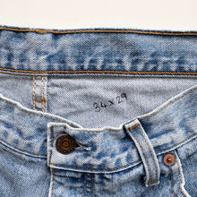 Load image into Gallery viewer, 90s Levi’s Orange Tab Jeans W34 L29