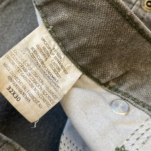Load image into Gallery viewer, Dickies Carpenter Shorts W32