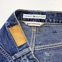 Load image into Gallery viewer, Women’s Tommy Hilfiger Denim Shorts W34