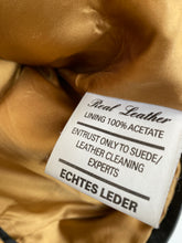 Load image into Gallery viewer, 90s Real Leather Heavy Jacket (XL)
