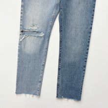 Load image into Gallery viewer, Women’s Levi’s 501 W29 L30