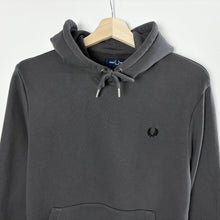 Load image into Gallery viewer, Fred Perry Hoodie (S)