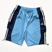 Load image into Gallery viewer, 00s Adidas Cargo Shorts (M)