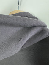 Load image into Gallery viewer, Fred Perry Hoodie (S)