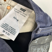Load image into Gallery viewer, Levi’s 501 W36 L30