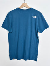 Load image into Gallery viewer, The North Face T-shirt (S)