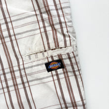 Load image into Gallery viewer, Dickies Shorts W32