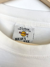 Load image into Gallery viewer, 90s Hard Rock Cafe Paris T-shirt (XL)
