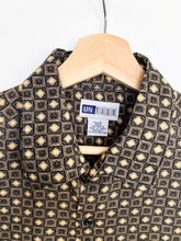 Load image into Gallery viewer, 90s Crazy Print Shirt (L)