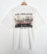 Load image into Gallery viewer, Hard Rock Cafe T-shirt (L)