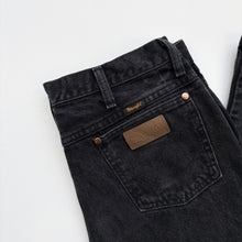 Load image into Gallery viewer, Wrangler Jeans W35 L34