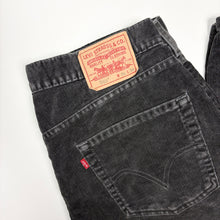 Load image into Gallery viewer, Levi’s 569 Cords W36 L32