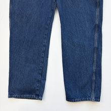 Load image into Gallery viewer, Wrangler Jeans W40 L36