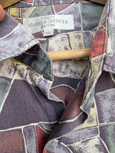 Load image into Gallery viewer, 90s Crazy Print Shirt (XL)