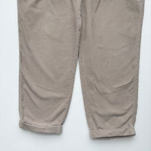 Load image into Gallery viewer, 90s Chaps Ralph Lauren Cords W36 L32