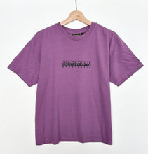 Load image into Gallery viewer, Women’s Napapijri T-shirt (M)