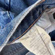 Load image into Gallery viewer, 90s Tommy Hilfiger Jeans W28 L30