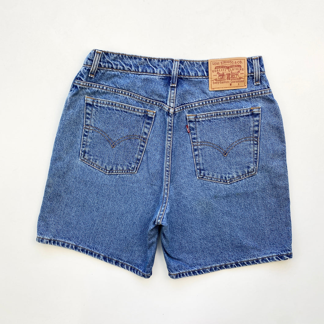 90s Levi’s Denim Shorts W30