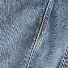 Load image into Gallery viewer, Carhartt Jeans W38 L32