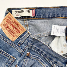 Load image into Gallery viewer, Levi’s 560 W31 L36