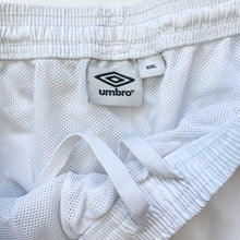Load image into Gallery viewer, Umbro Shorts (2XL)