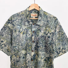 Load image into Gallery viewer, 90s Crazy Print Shirt (XL)