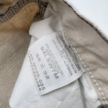 Load image into Gallery viewer, Wrangler Carpenter Jeans W38 L32