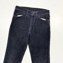 Load image into Gallery viewer, 90s Levi’s Cords W31 L30