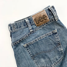 Load image into Gallery viewer, Lee Jeans W38 L32