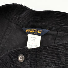 Load image into Gallery viewer, 90s Woolrich Corduroy Trousers W32 L31