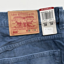 Load image into Gallery viewer, BNWT Levi’s 505 Cords W38 L34