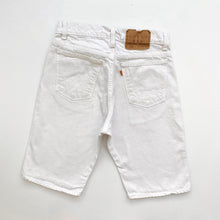 Load image into Gallery viewer, Levi’s 550 Denim Shorts W30