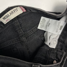 Load image into Gallery viewer, Levi’s 505 Jeans W31 L30